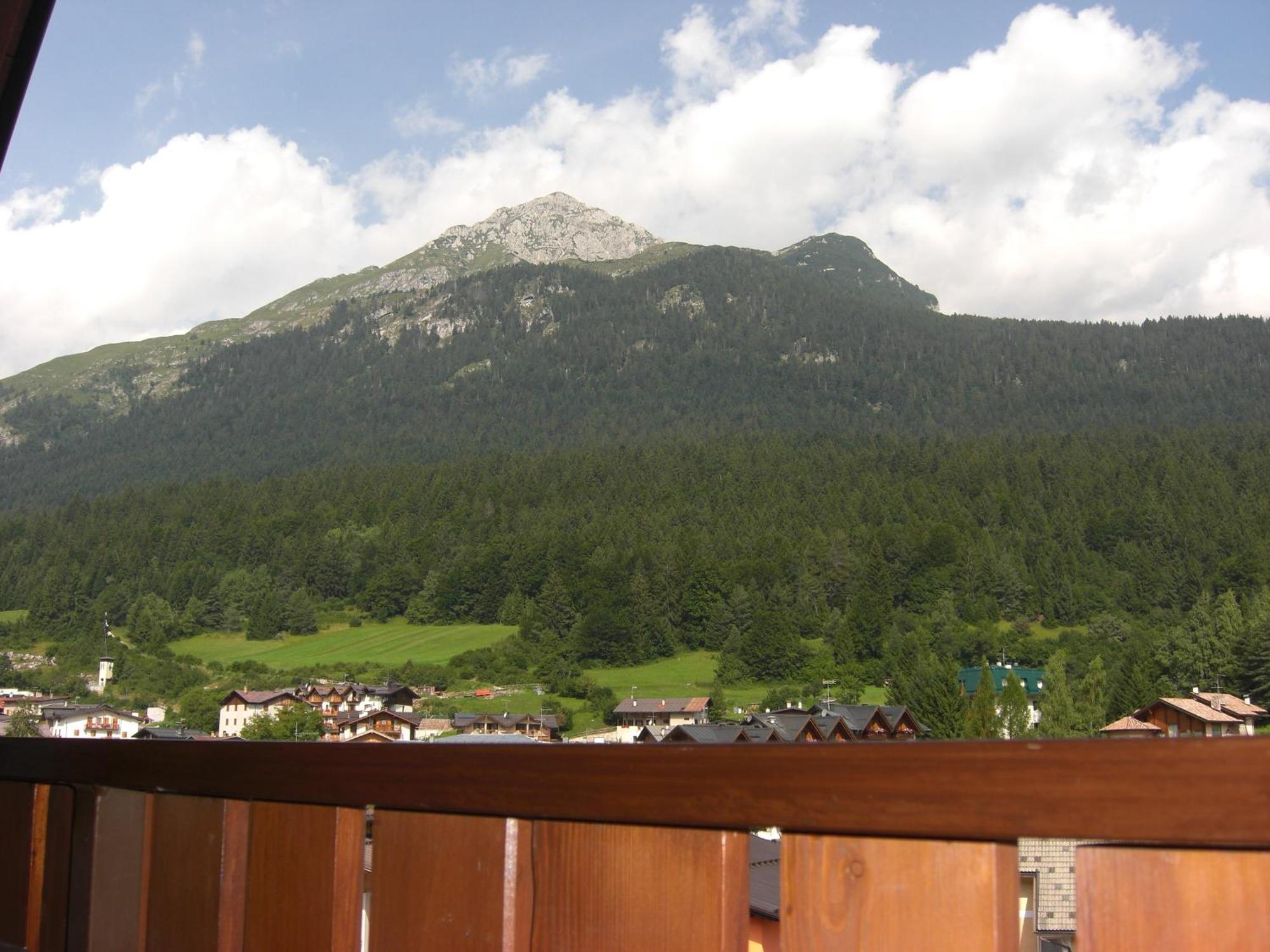 Hotel Rosa Alpina Andalo Bagian luar foto