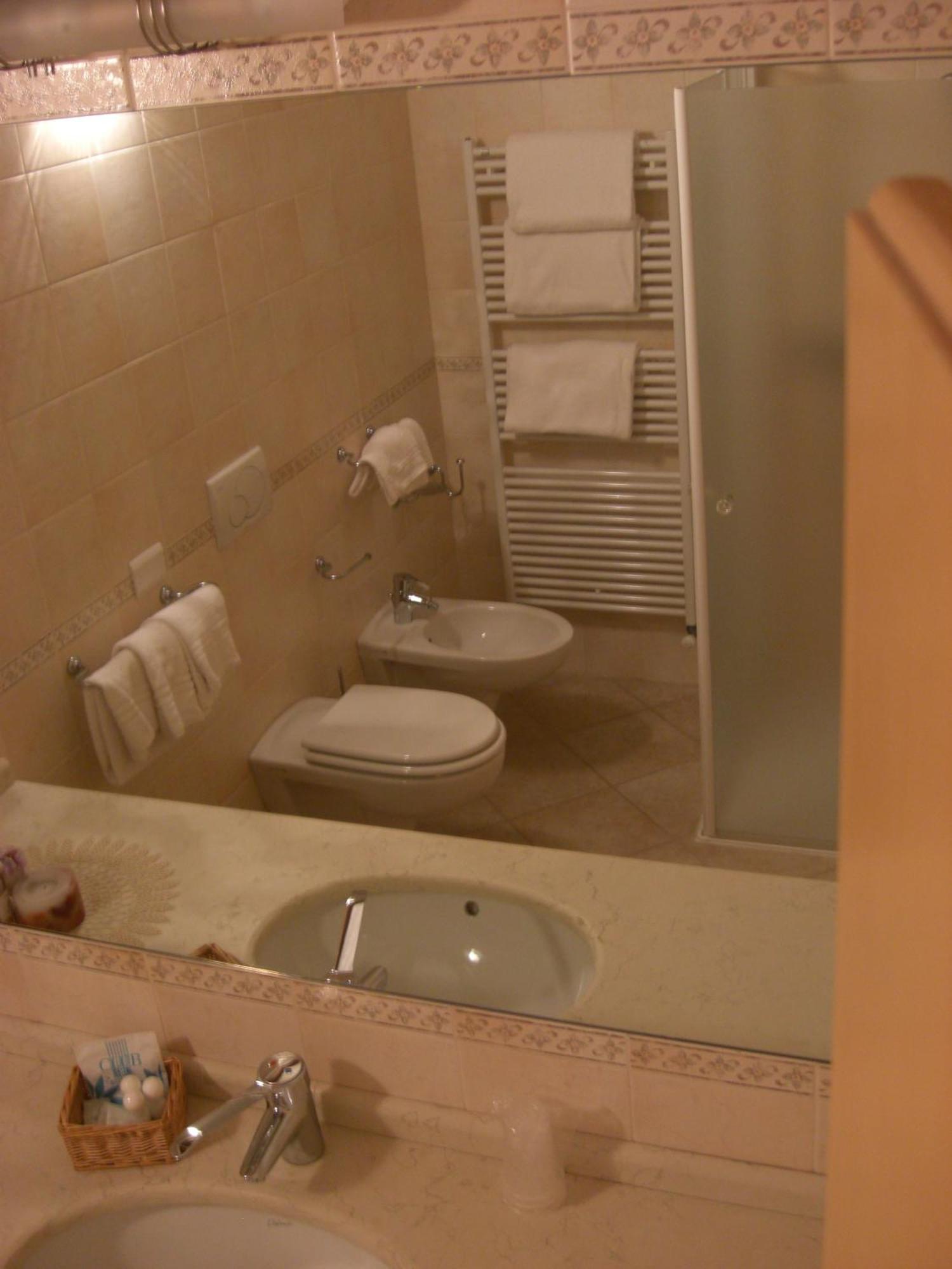 Hotel Rosa Alpina Andalo Bagian luar foto