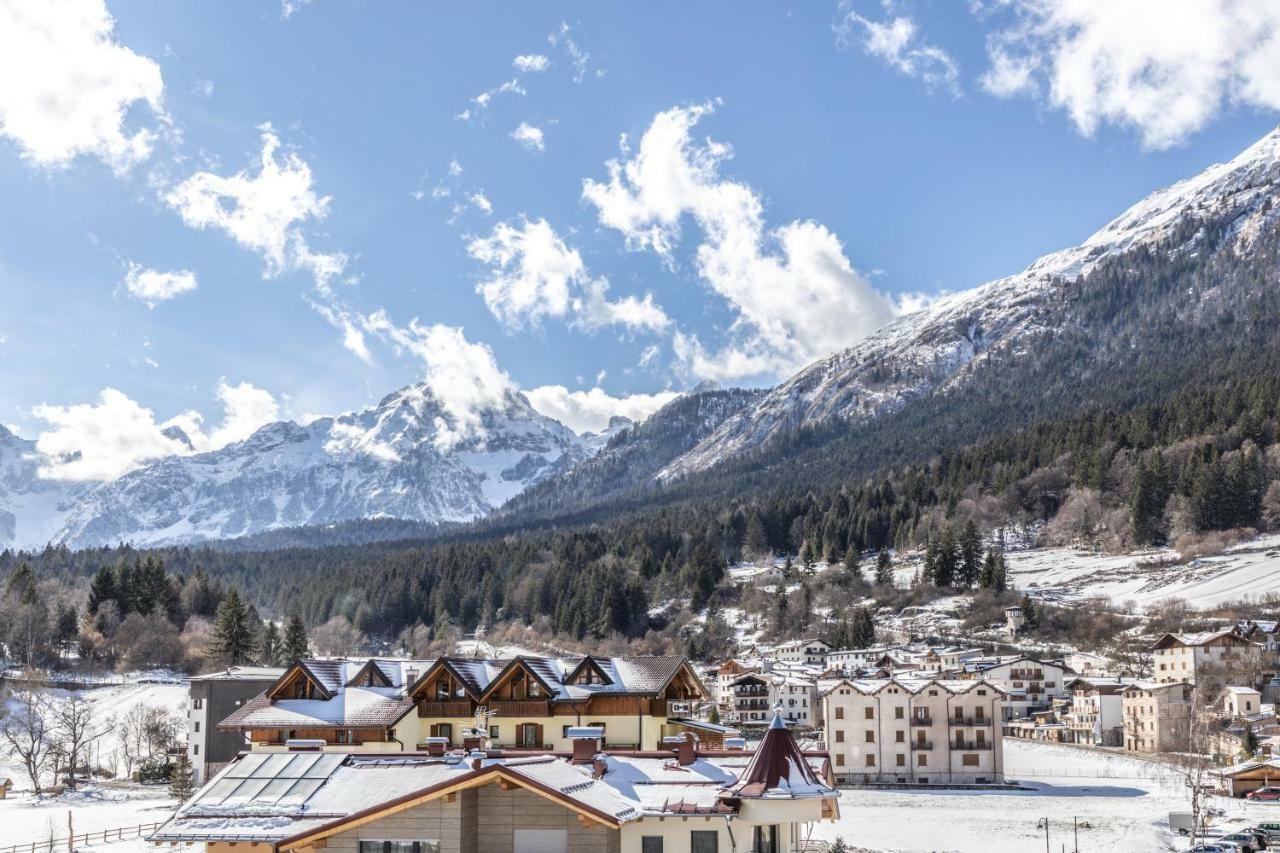 Hotel Rosa Alpina Andalo Bagian luar foto